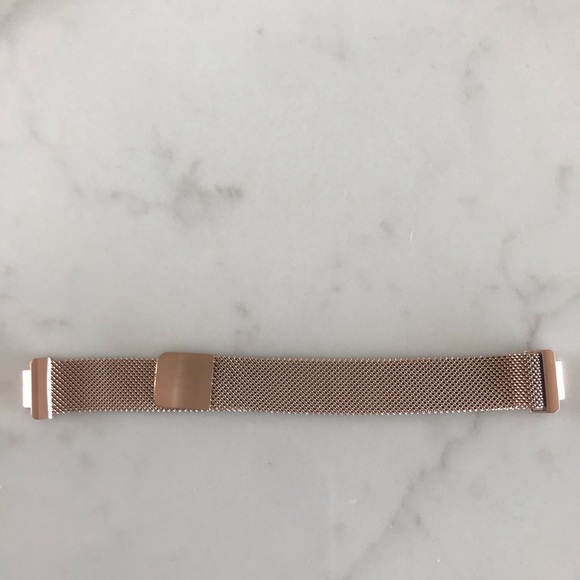 Gold Metal Mesh Fitbit Band - Picture 6 of 7